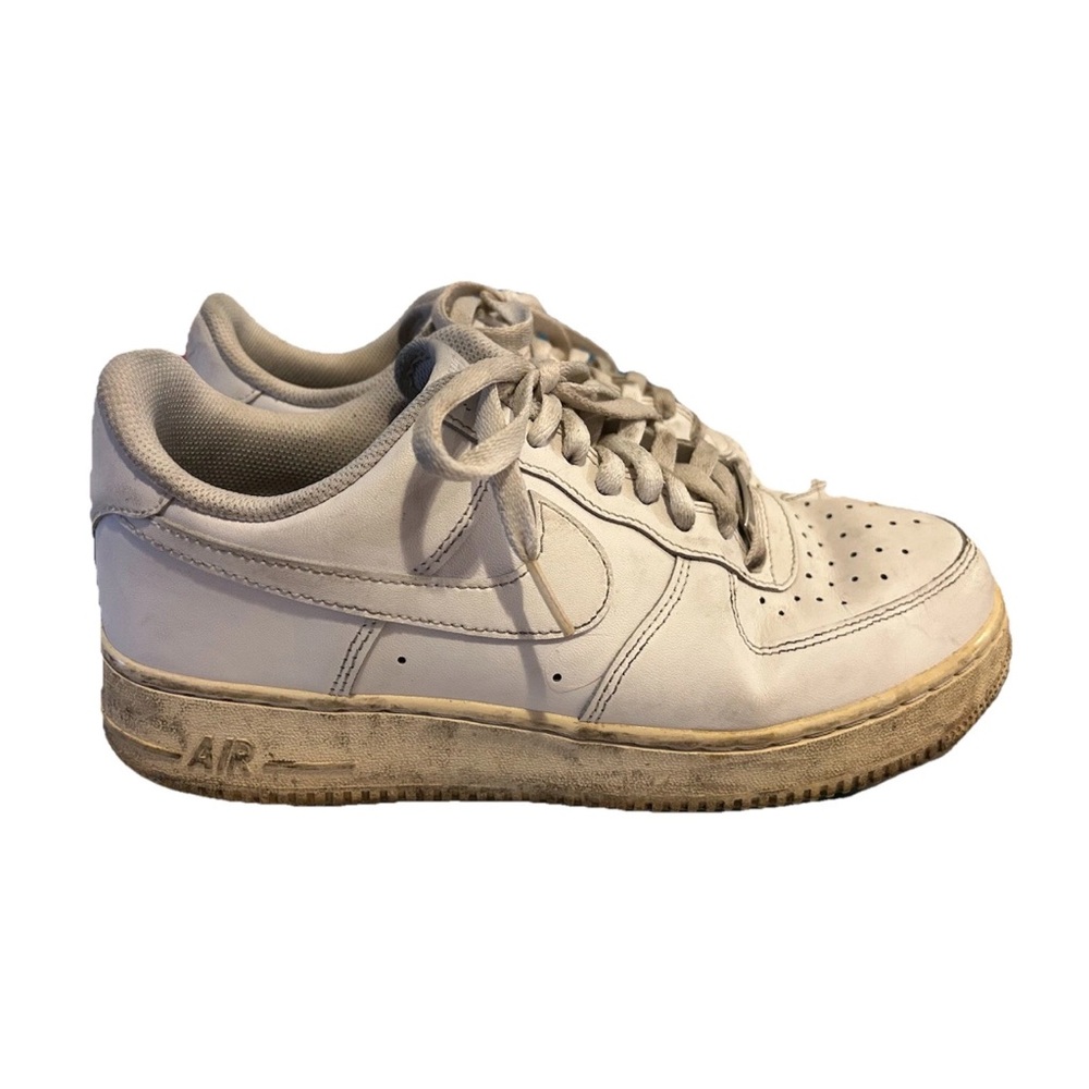 Nike Mens Air Force 1 07 CW2288-111 White Leather Shoes Size 9